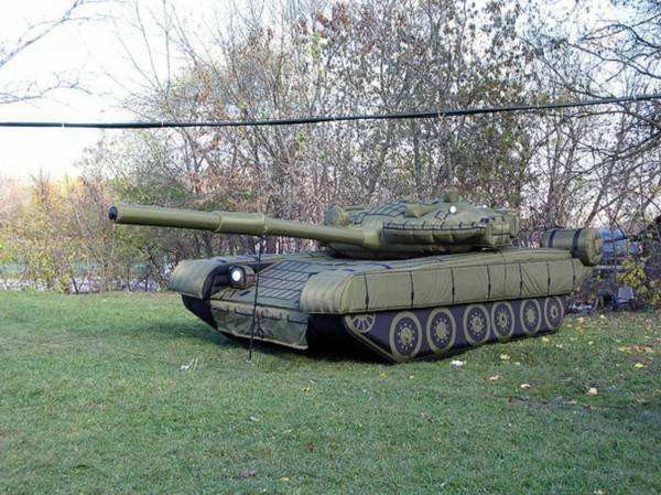 哈尔滨陆地军事假目标坦克